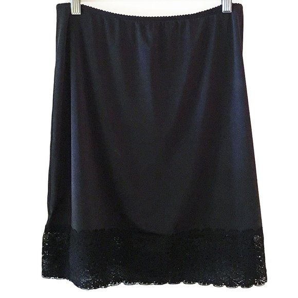 cameo Intimates & Sleepwear Black Silky Layering Half Slip With